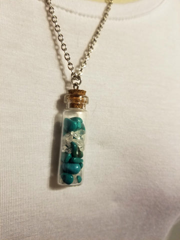 magnesite & crystals necklace