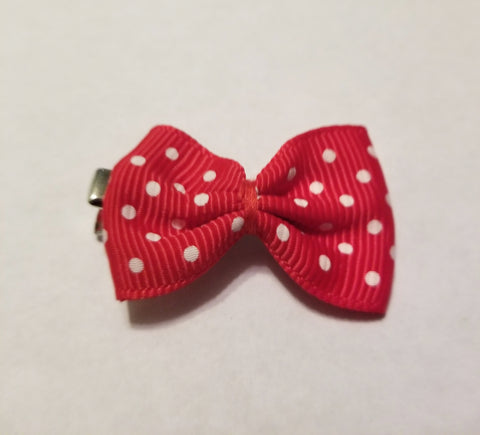 Red bow with white polka dots alligator hair clip